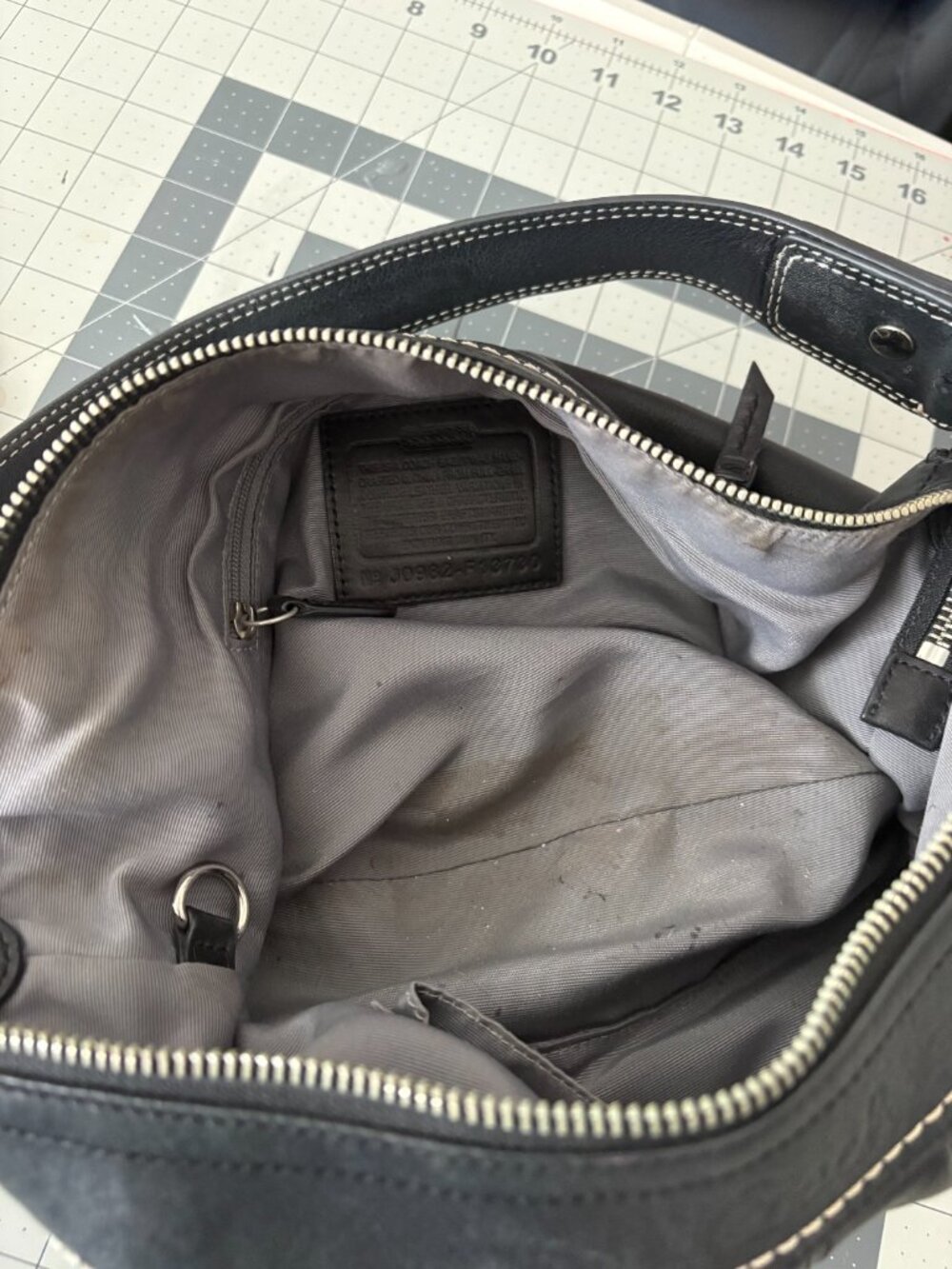Coach Hobo Bag - Picture 5 of 6